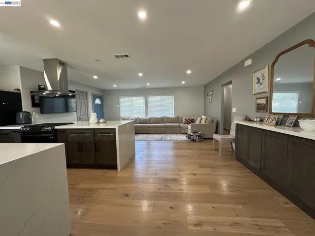 1220 Esser Ave, San Leandro, California 94579 — photo 5