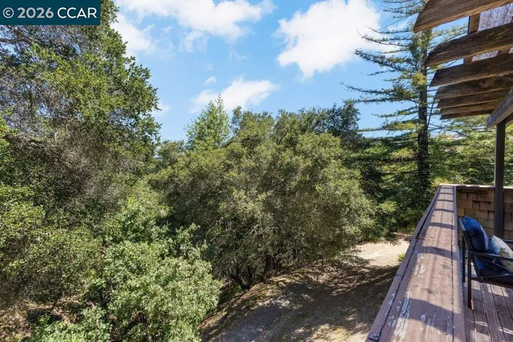 203 Village Gate Rd, Orinda, California 94563