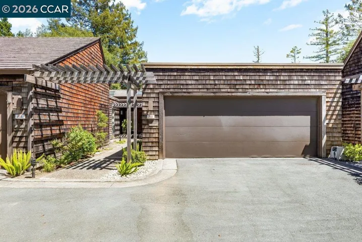 203 Village Gate Rd, Orinda, California 94563