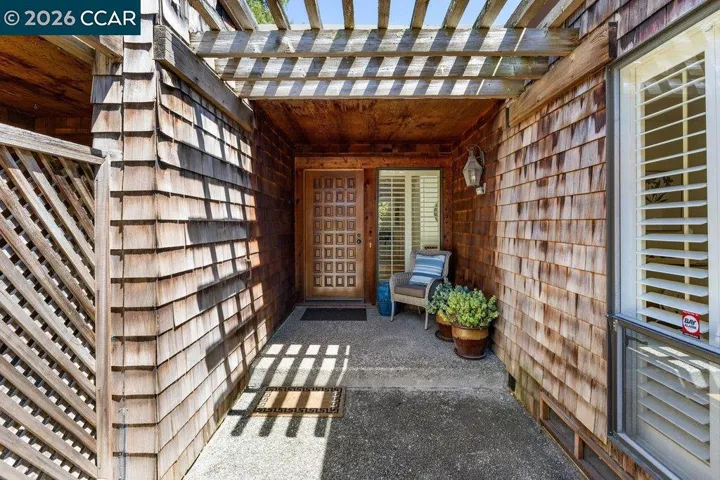 203 Village Gate Rd, Orinda, California 94563