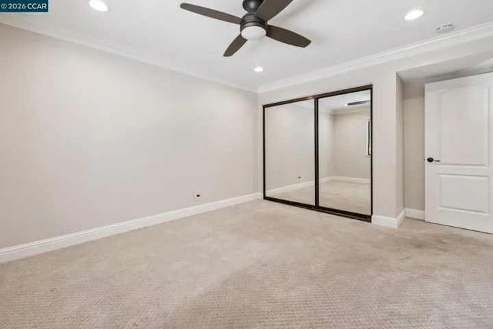 12 Heritage Oaks Rd, Pleasant Hill, California 94523