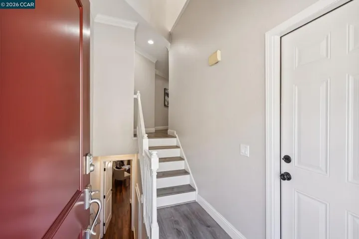 12 Heritage Oaks Rd, Pleasant Hill, California 94523