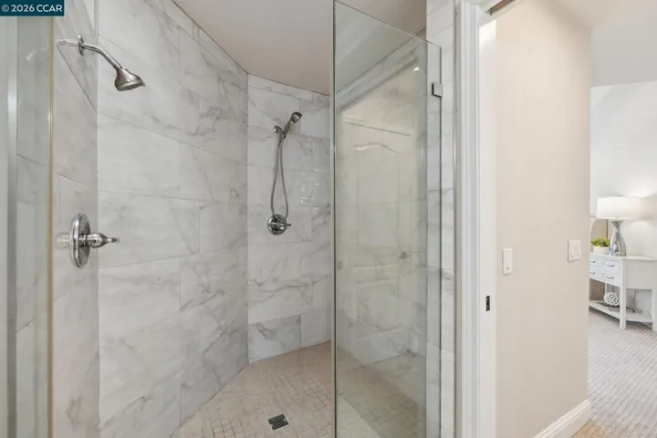 12 Heritage Oaks Rd, Pleasant Hill, California 94523