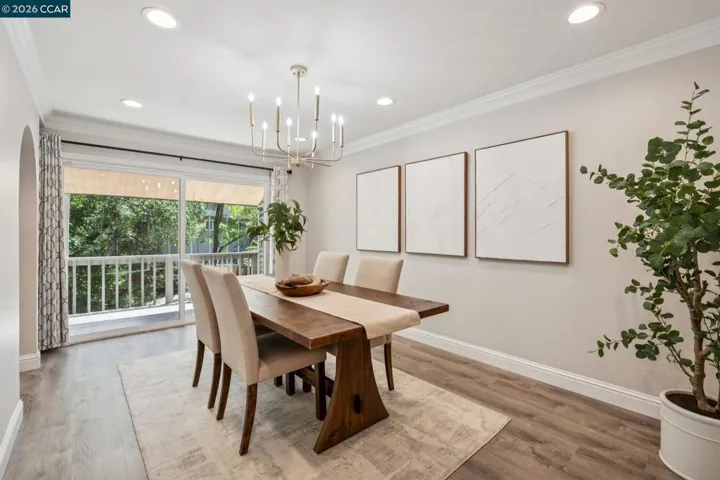 12 Heritage Oaks Rd, Pleasant Hill, California 94523