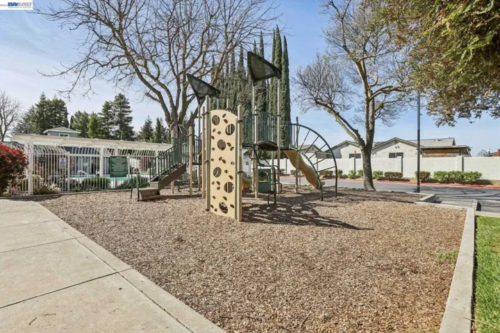 2159 Walsingham Ct 62, Tracy, California 95376