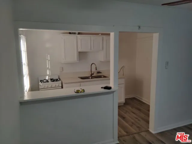 223 E 74th Street, Los Angeles, California 90003