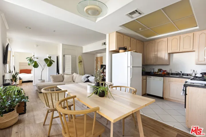 1951 Glendon Avenue, Los Angeles, California 90025