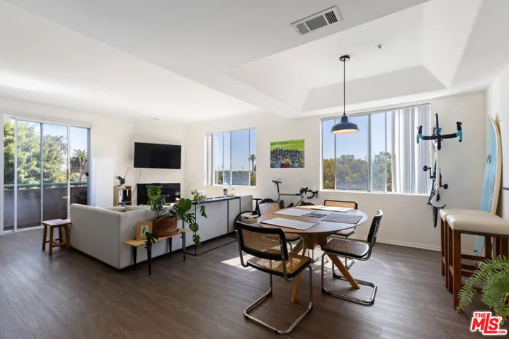 1951 Glendon Avenue, Los Angeles, California 90025