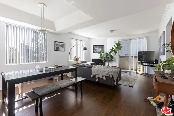 1951 Glendon Avenue, Los Angeles, California 90025