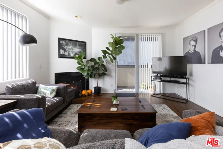 1951 Glendon Avenue, Los Angeles, California 90025