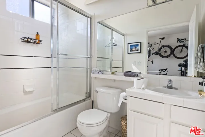 1951 Glendon Avenue, Los Angeles, California 90025