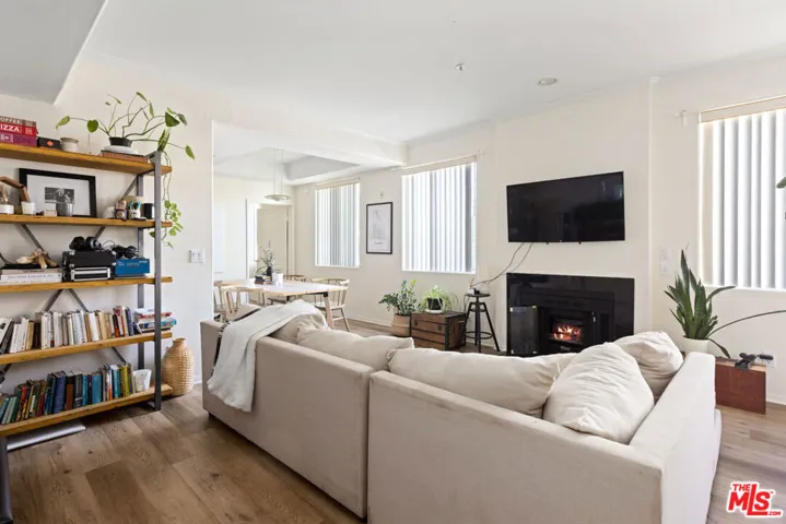 1951 Glendon Avenue, Los Angeles, California 90025