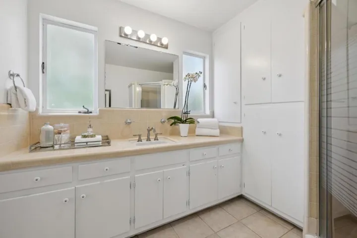 136 Jane Drive, Woodside, California 94062