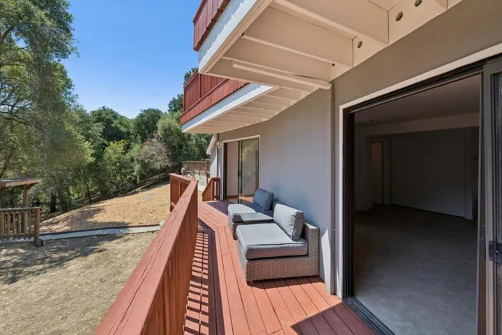 136 Jane Drive, Woodside, California 94062