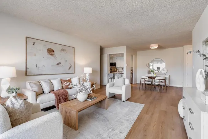 1427 Floribunda Avenue 305, Burlingame, California 94010