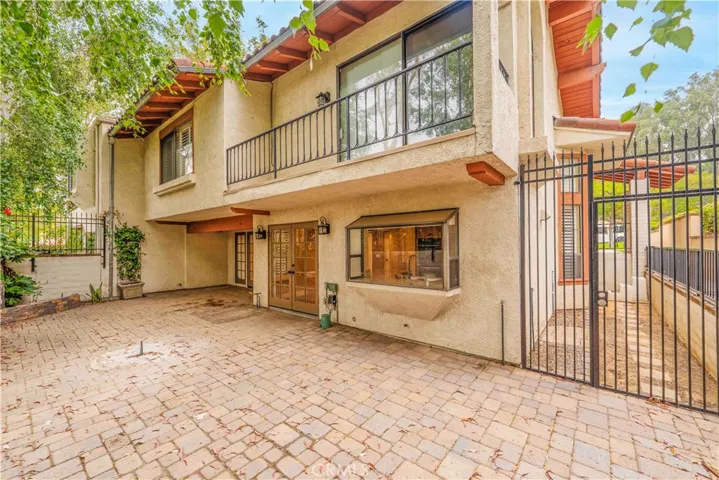1771 Del Prado, Pomona, California 91768