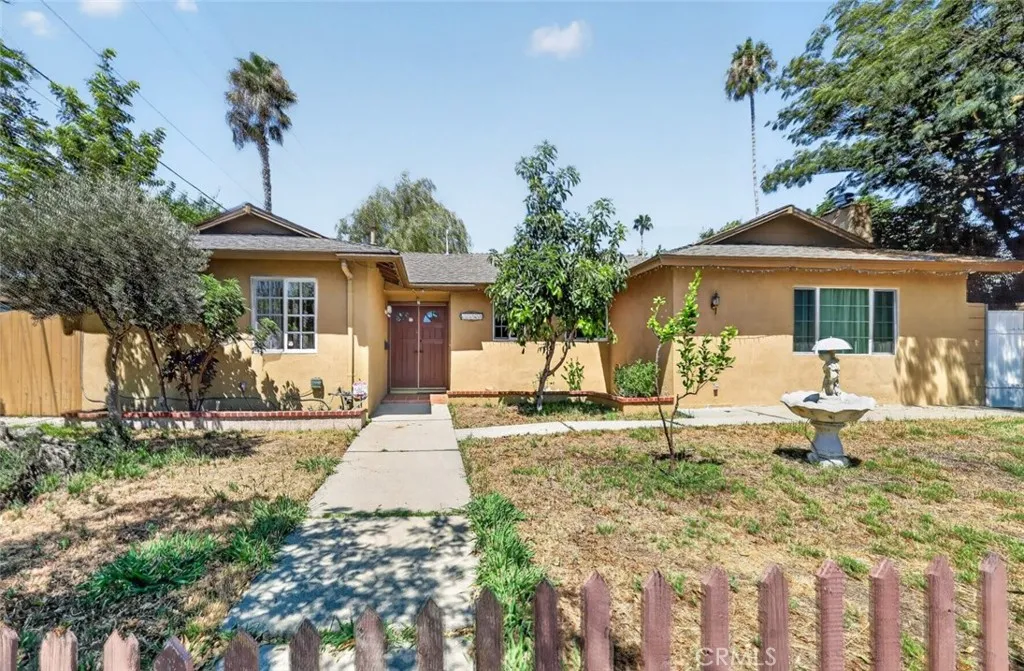 11701 Balboa Blvd