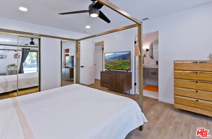 2660 N Farrell Drive, Palm Springs, California 92262