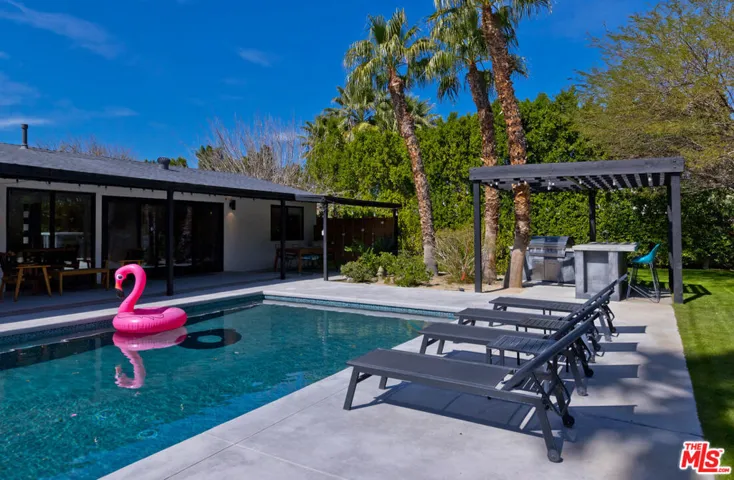 2660 N Farrell Drive, Palm Springs, California 92262