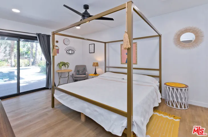 2660 N Farrell Drive, Palm Springs, California 92262