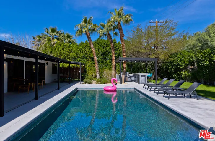 2660 N Farrell Drive, Palm Springs, California 92262
