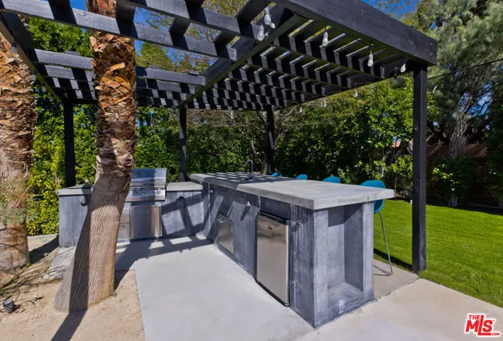 2660 N Farrell Drive, Palm Springs, California 92262