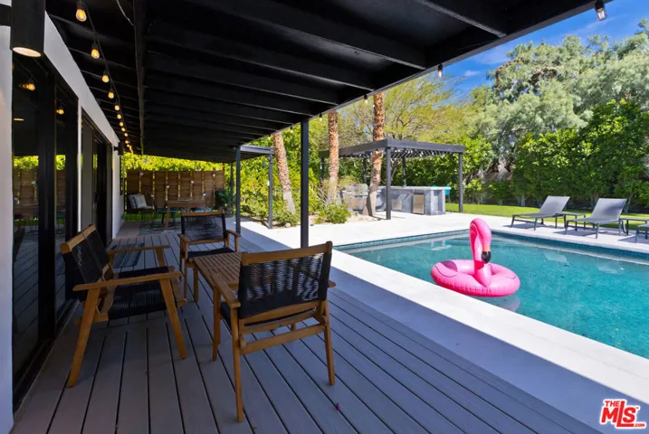 2660 N Farrell Drive, Palm Springs, California 92262