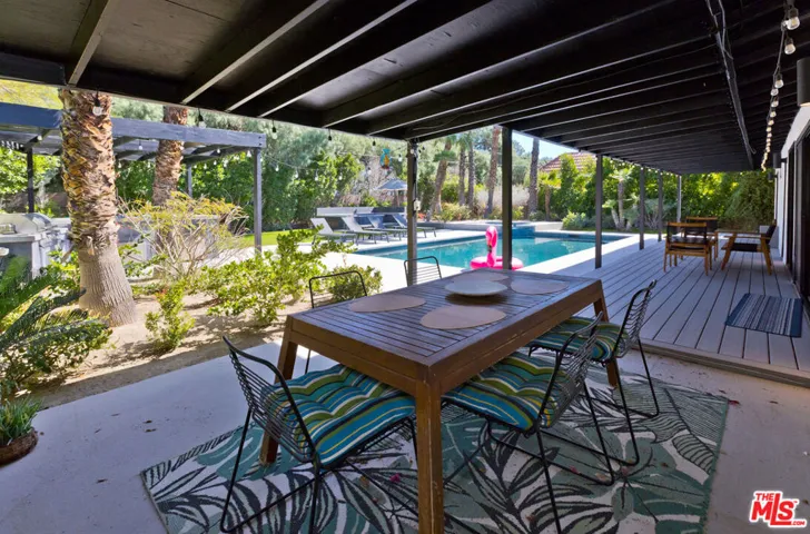 2660 N Farrell Drive, Palm Springs, California 92262