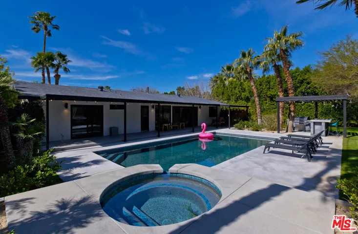 2660 N Farrell Drive, Palm Springs, California 92262