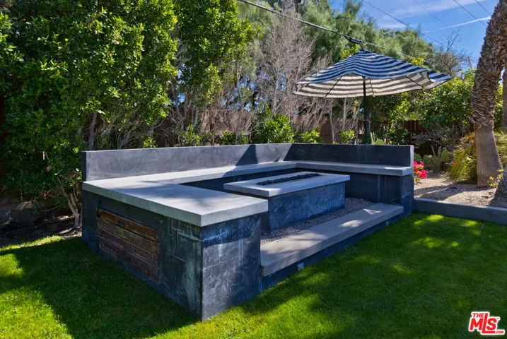 2660 N Farrell Drive, Palm Springs, California 92262