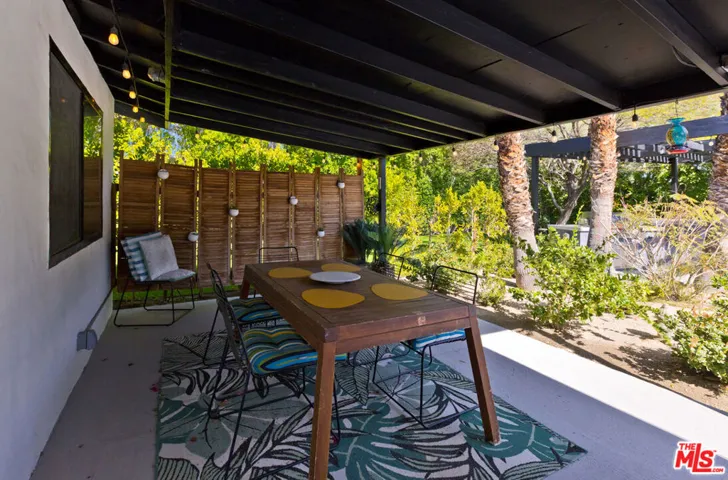 2660 N Farrell Drive, Palm Springs, California 92262