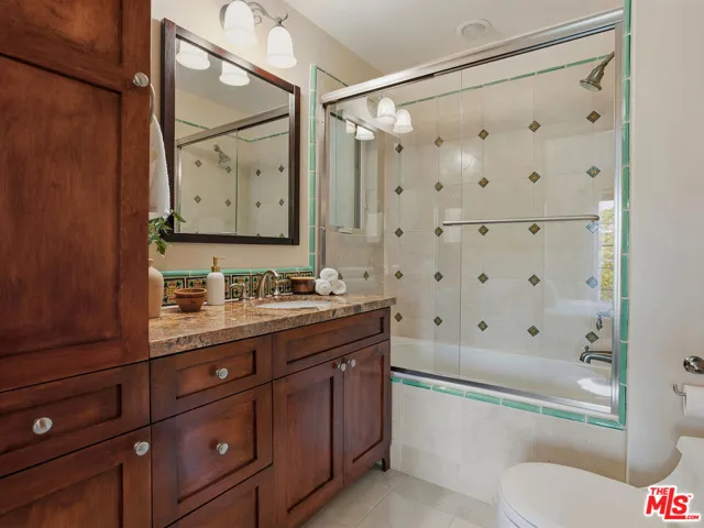 2026 Greenfield Avenue, Los Angeles, California 90025