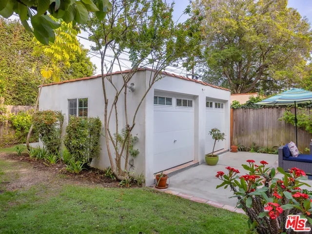 2026 Greenfield Avenue, Los Angeles, California 90025