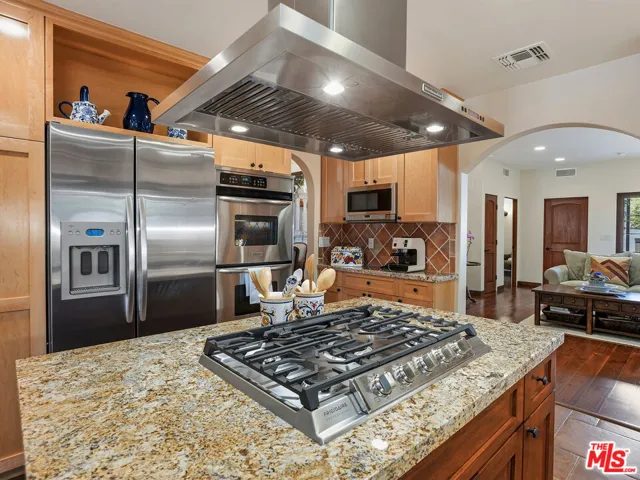 2026 Greenfield Avenue, Los Angeles, California 90025