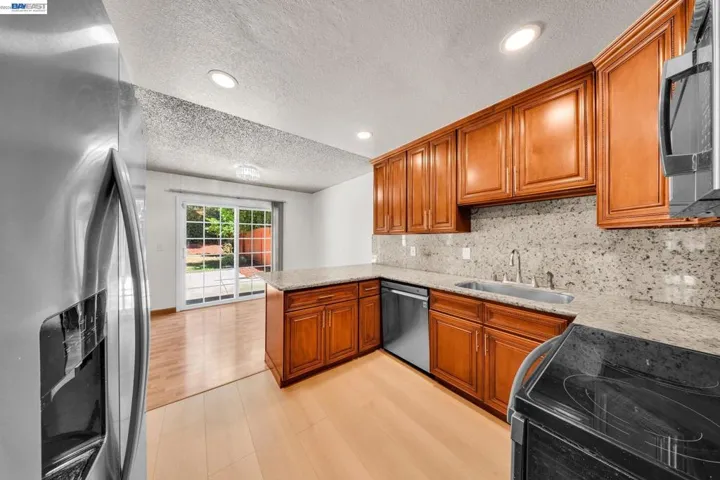 35918 Vivian Pl, Fremont, California 94536
