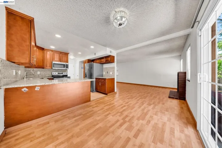 35918 Vivian Pl, Fremont, California 94536