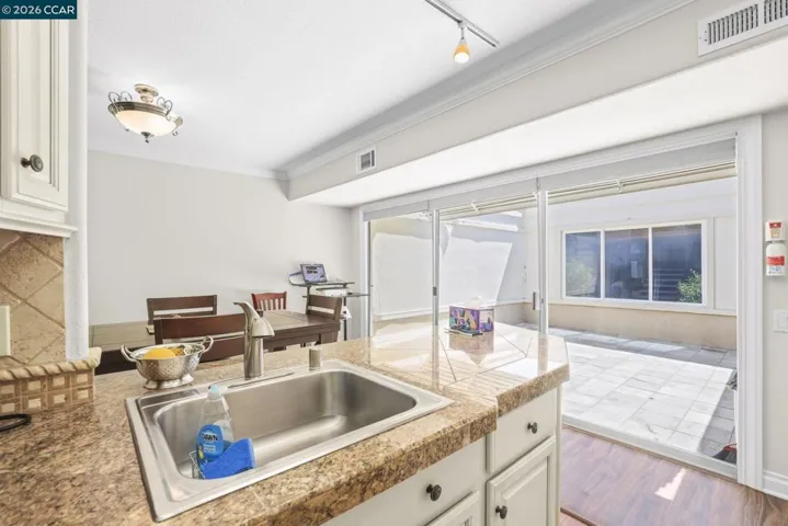 2308 Pine Knoll Dr 3, Walnut Creek, California 94595