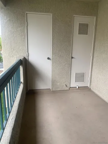 10656 Adermaqn 30, San Diego, California 92126