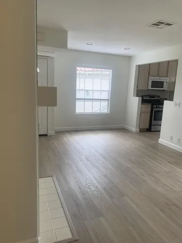 10656 Adermaqn 30, San Diego, California 92126