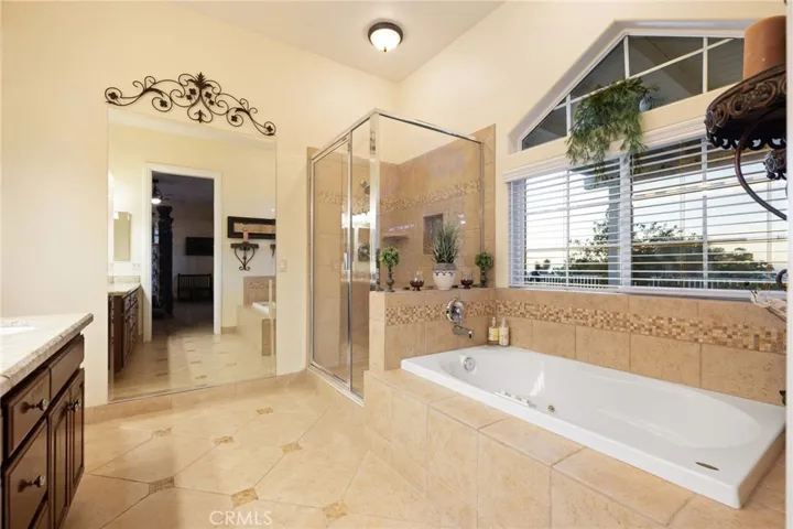 17173 Fort Tejon Road, Llano, California 93544