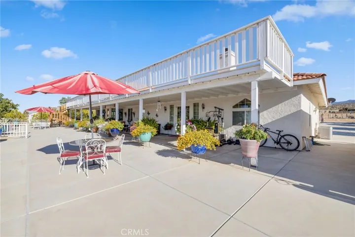 17173 Fort Tejon Road, Llano, California 93544