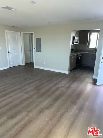 11947 Victory Boulevard, North Hollywood, California 91606