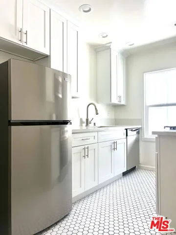 1860 N Alexandria Avenue 1884, Los Angeles, California 90027