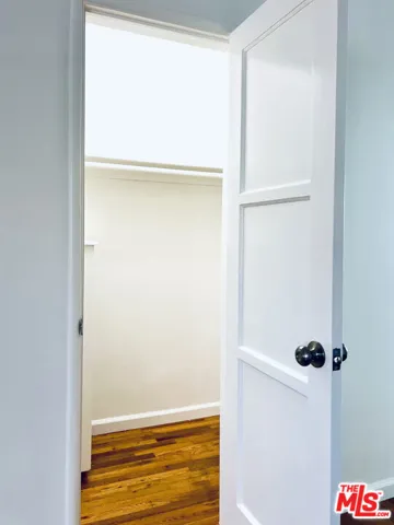 1860 N Alexandria Avenue 1884, Los Angeles, California 90027