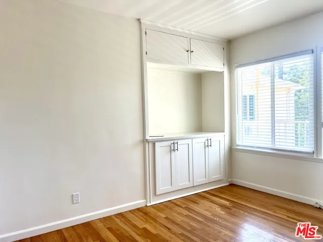 1860 N Alexandria Avenue 1884, Los Angeles, California 90027