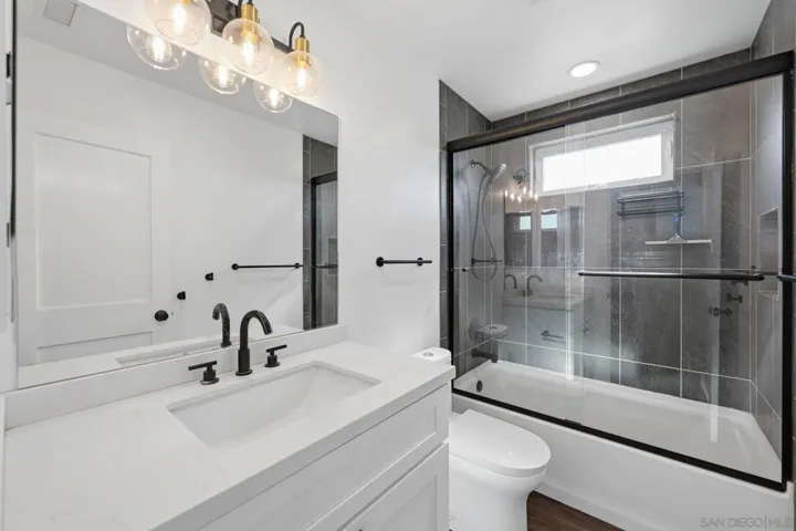 12657 Via La Mirada, Valley Center, California 92082