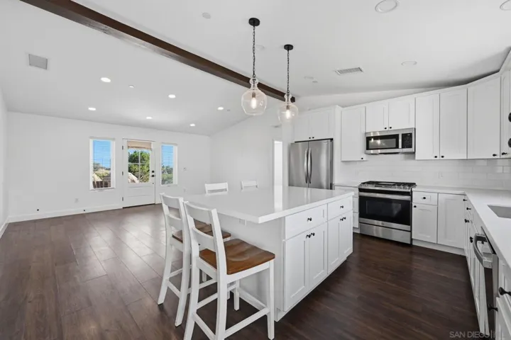 12657 Via La Mirada, Valley Center, California 92082