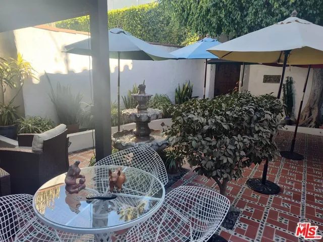 7961 Norton Avenue, West Hollywood, California 90046