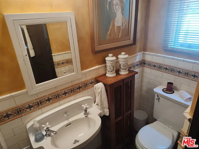 7961 Norton Avenue, West Hollywood, California 90046