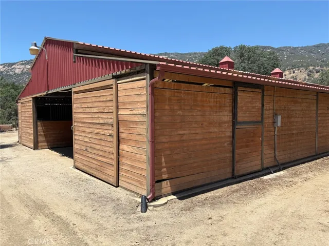25029 Stewart Drive, Springville, California 93265